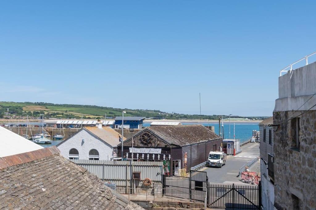 Charming 3 Bedroom Harbour Cottage With Parking Penzance Bagian luar foto